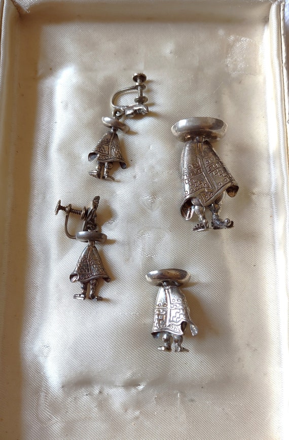 Mexican Sterling Brooches and Earrings Man in Somb