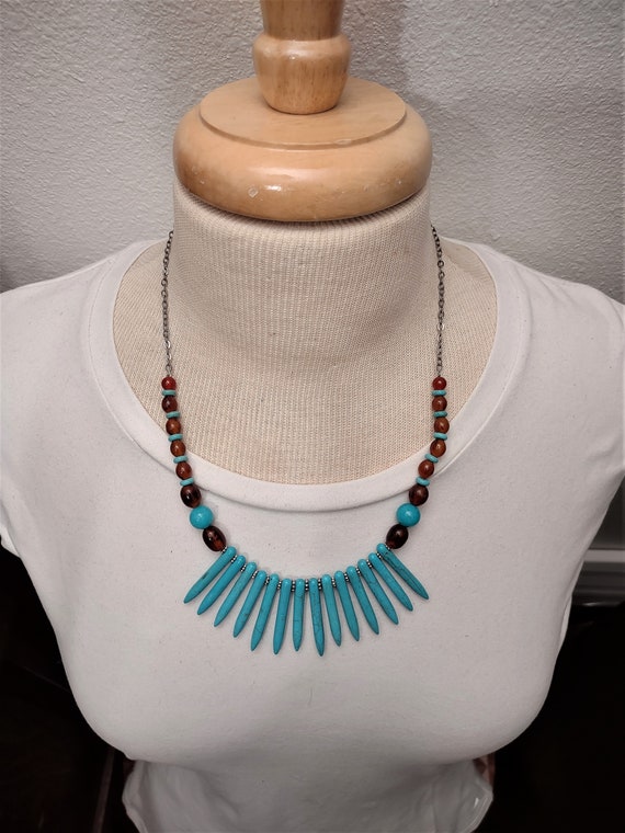Vintage Turquoise and Brown Bead necklace