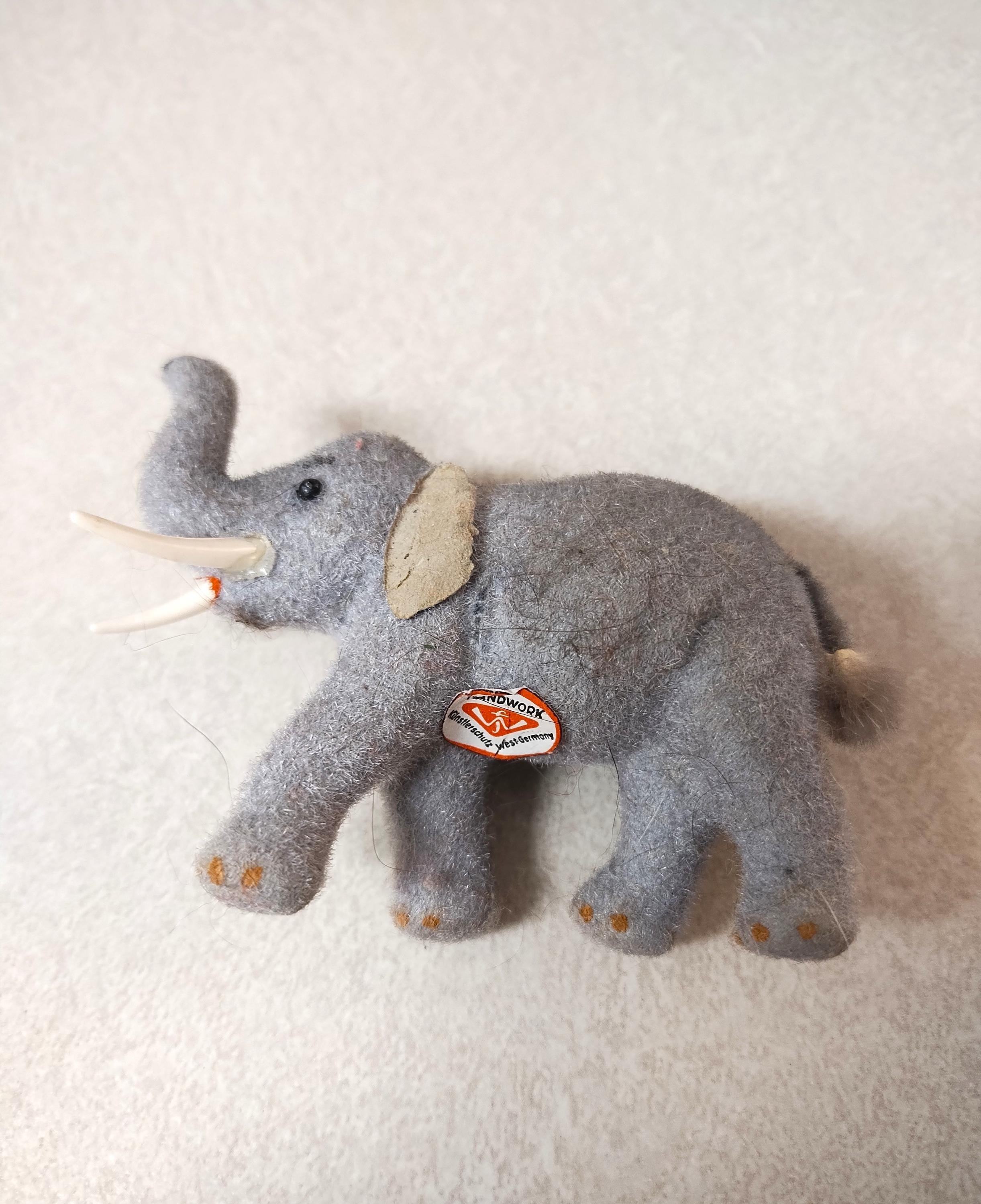 Wagner Kunstlerschutz Flocked Animals - Etsy
