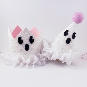 pink halloween birthday, pastel halloween, boothday bash, pink halloween birthday, pink ghost birthday, our little boo, two cute to spook