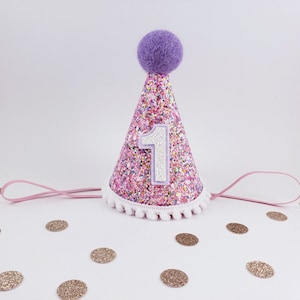 sombrero de primer cumpleaños, sombrero de fiesta de cumpleaños, sombrero de fiesta de cono, primer cumpleaños de niña, primer cumpleaños de niña, sombrero de fiesta de primer cumpleaños, sombrero de fiesta de niña primero