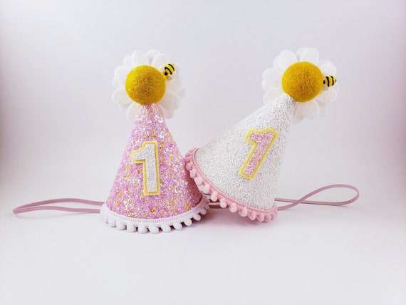 first beeday, happy bee day, sweet to bee one, first bee day, sweet as can bee party, bee birthday outfit girl, first bee day, bee 1st birth
