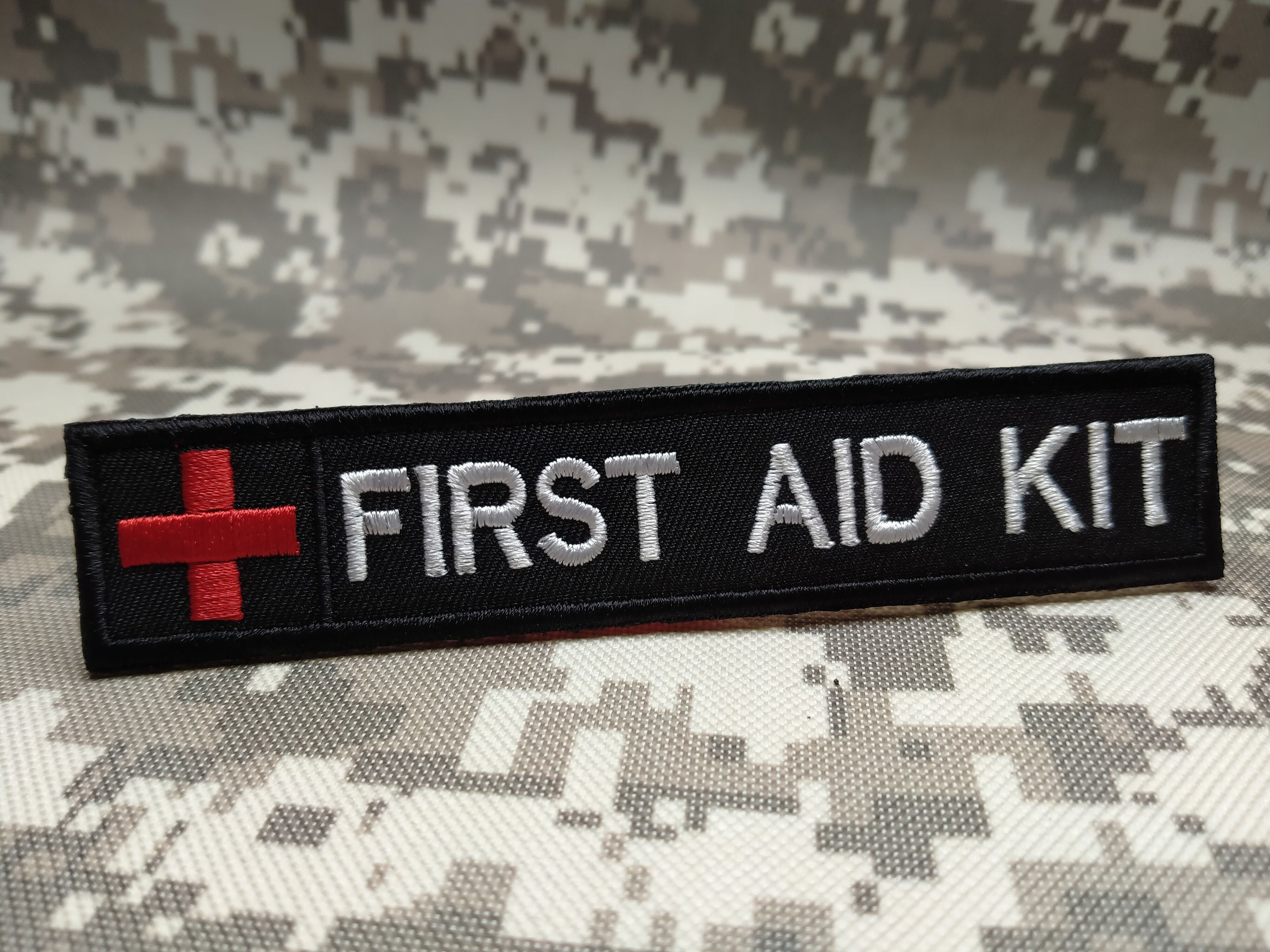 Medical Cross Patch, POWNEW Tactical First Aid Med Patches Velcro Perfect for IFAK Trauma Pouch, EMT, EMS, EDC Bag - 6 Pcs