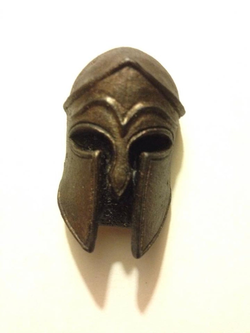 Spartan Helmet Magnet Set image 3