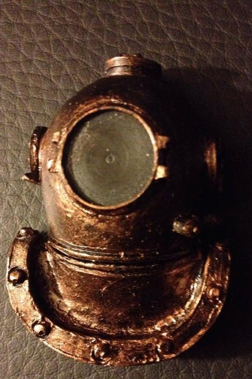 Deep Sea Diver Helmet Magnet - Etsy