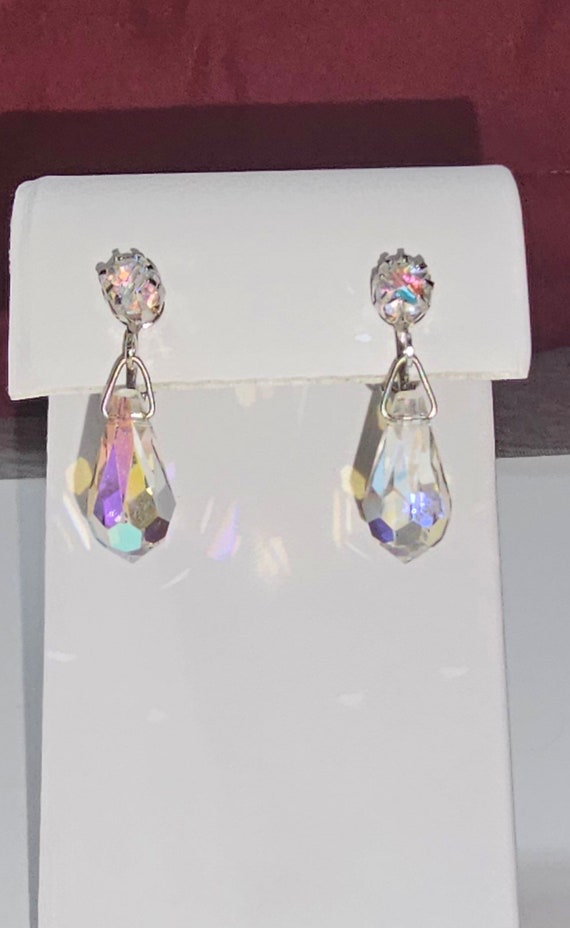 Lisner Aurora Borealis Crystal Clip On Earrings