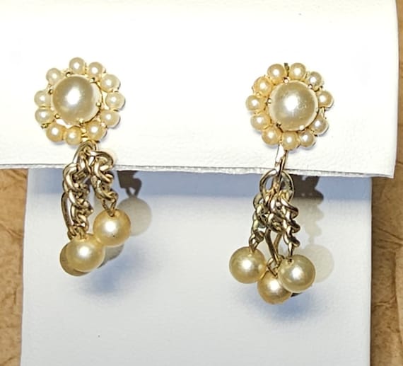 Coro Pearls Dangling Clip On Earrings - image 3