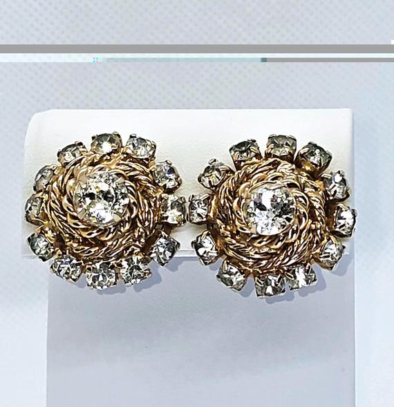 Hattie Carnegie Gold Tone Sunburst Rhinestone Clip on Earrings