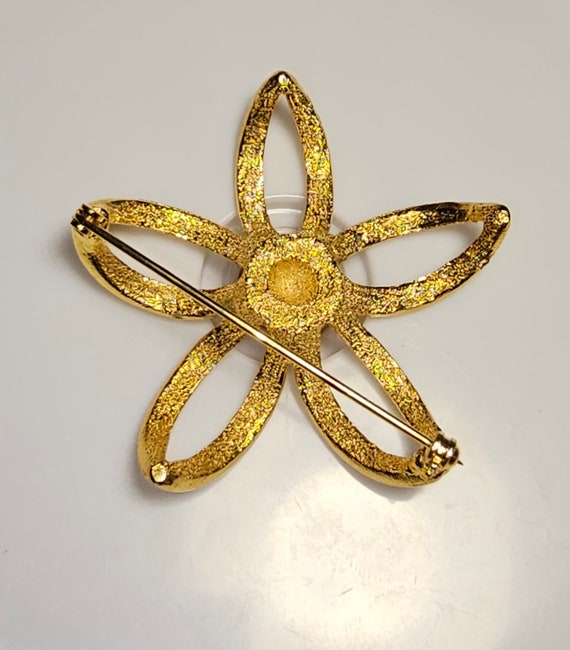Vintage Gold Tone Domed Flower Pin Brooch - image 2