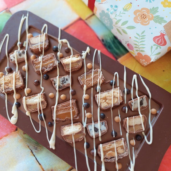 Die beste Tafel aller Zeiten / Handgemachte Vollmilchschokolade mit Snickers, Mars, Twix, Cadbury Oreo Snacks / Perfekt für jeden Anlass