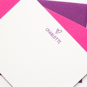 Personalisiertes Briefpapier-Set | Mädchens Briefpapier-Set | Kinderschreibwaren | Herz-Briefpapier | Benutzerdefinierte Grußkarten | Personalisiertes Briefpapier
