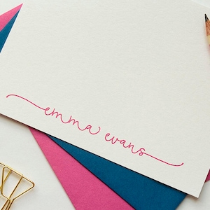 Gepersonaliseerde briefpapierset | Gepersonaliseerde notitiekaarten | Dameskantoorbehoeften | Briefpapier voor meisjes | Briefpapierset moderne kalligrafie