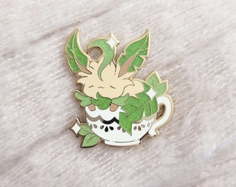 Teacup Leafy Boy Pin