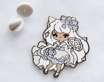 Winter Kitsune Pin - Limited Edition