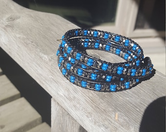 Pulsera de envoltura de cuero de plata azul y oscuro
