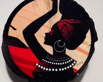 Wooden Round shaped magnet- Afrocentric style