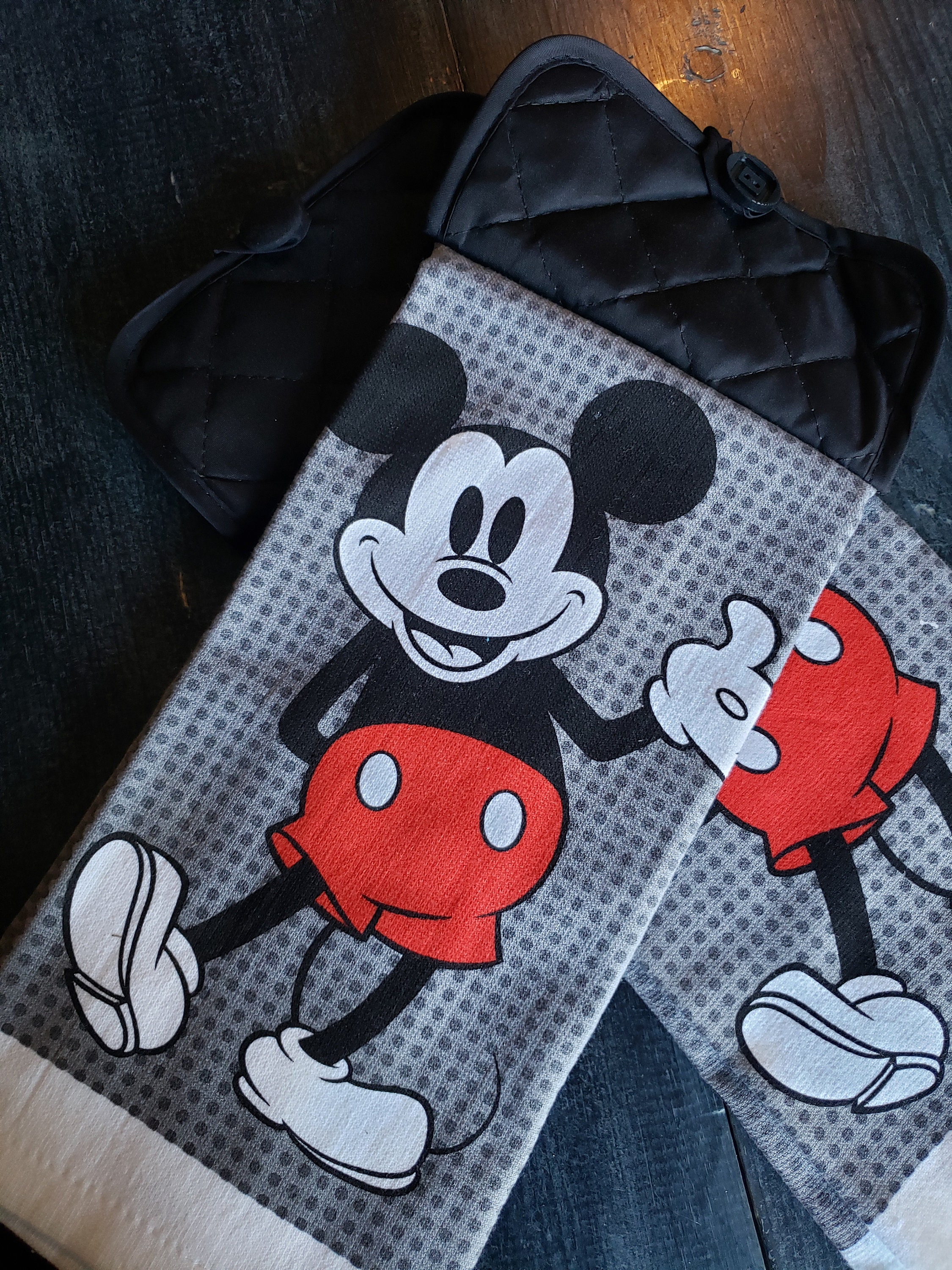 NEW Disney Mickey Mouse Retro Sketchbook Style 2pc Kitchen Dish Towel Set