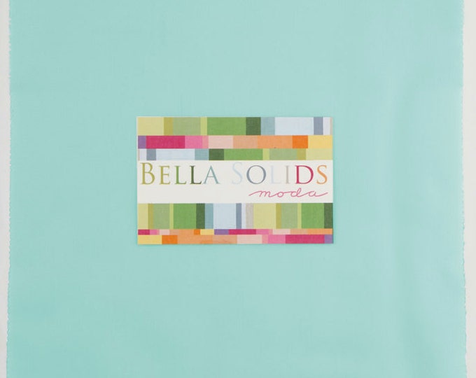Moda Bella Solids Junior Layer Cake® 9900JLC 85 Robin's Egg