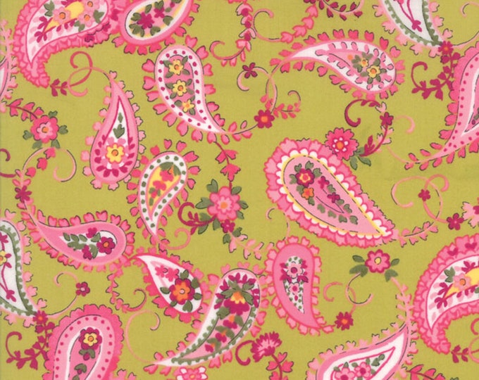 Regent St Lawn Paisley Floral Fabric Chelsea Light Green // Moda 33191 15 by the HALF YARD