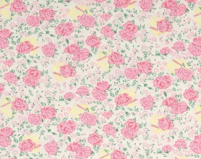 Snapshot Rosebuds Fabric // Verna Mosquera // FreeSpirit PWVM116 Pearl by the Half Yard