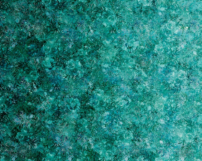 REMNANT 10" Floralessence Ombre Fabric // Quilting Treasures 28441 QK