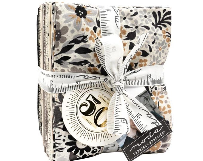 Posh Fat Quarter Bundle // BasicGrey // Moda Fabrics 30770AB