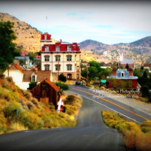 VIRGINIA CITY - Nevada    16x20 photograph
