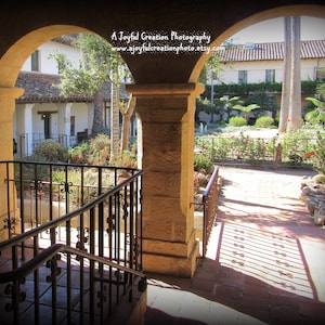 CALIFORNIA MISSION - Santa Barbara