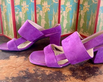 Vintage 60’s/70’s  Women’s 6 1/2 Naturalizer Purple Suede Sandal Heels