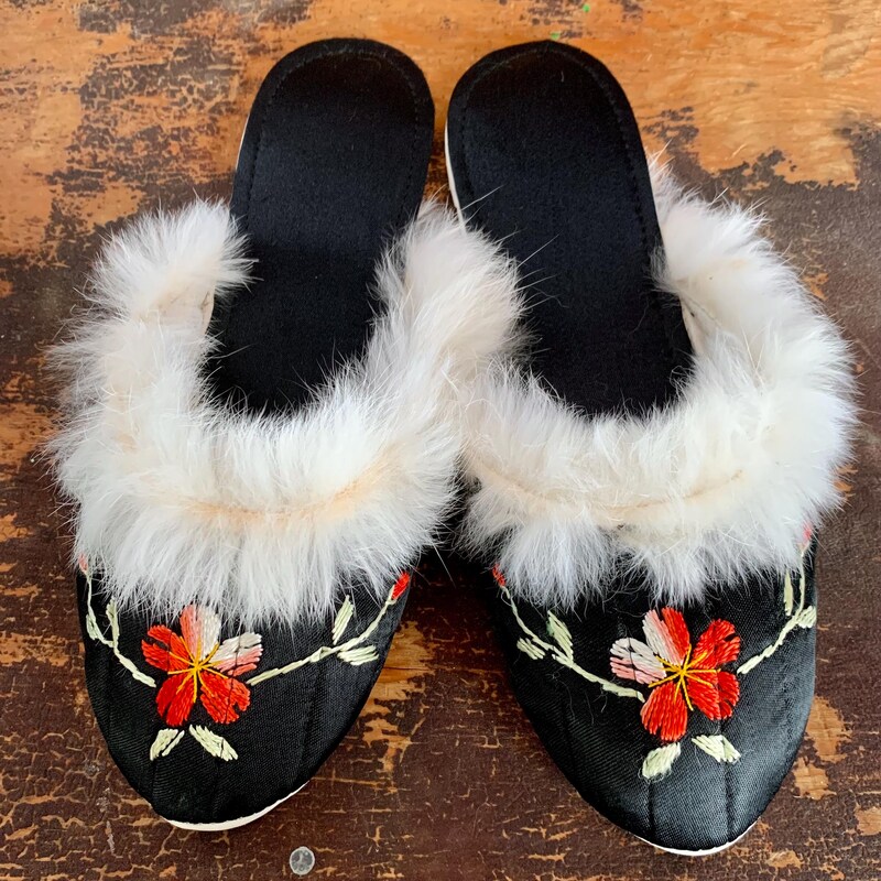 RABBIT FUR SLIPPERS RHINO GRAY WITH EMBROIDED LOGO