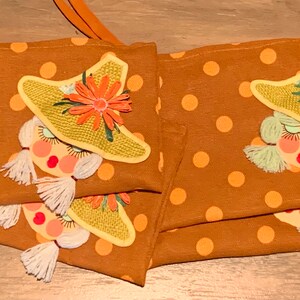 Sombrero de jardín hecho a mano Gal Zipper Monedero Polkadot