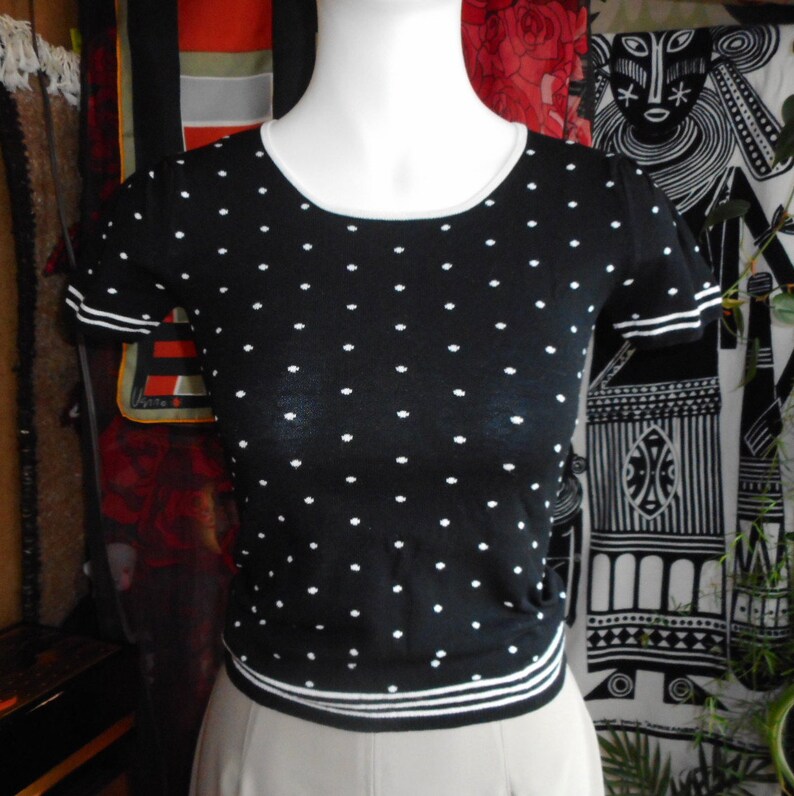Lolita Classic and Cute Fits S Pin Up Pre-Loved. Vintage Knit Top Polka Dots and Stripes Gathered Short Sleeve Black and White