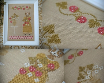 Cat and Berries / Cross stitch pattern / PDF