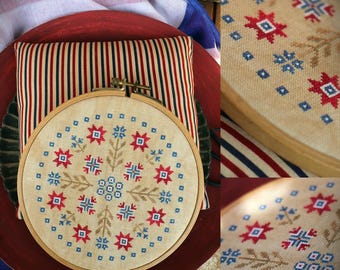 Red White Blue / Cross stitch pattern / PDF