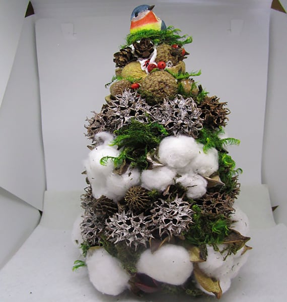 Nature Findings Tabletop Christmas Tree