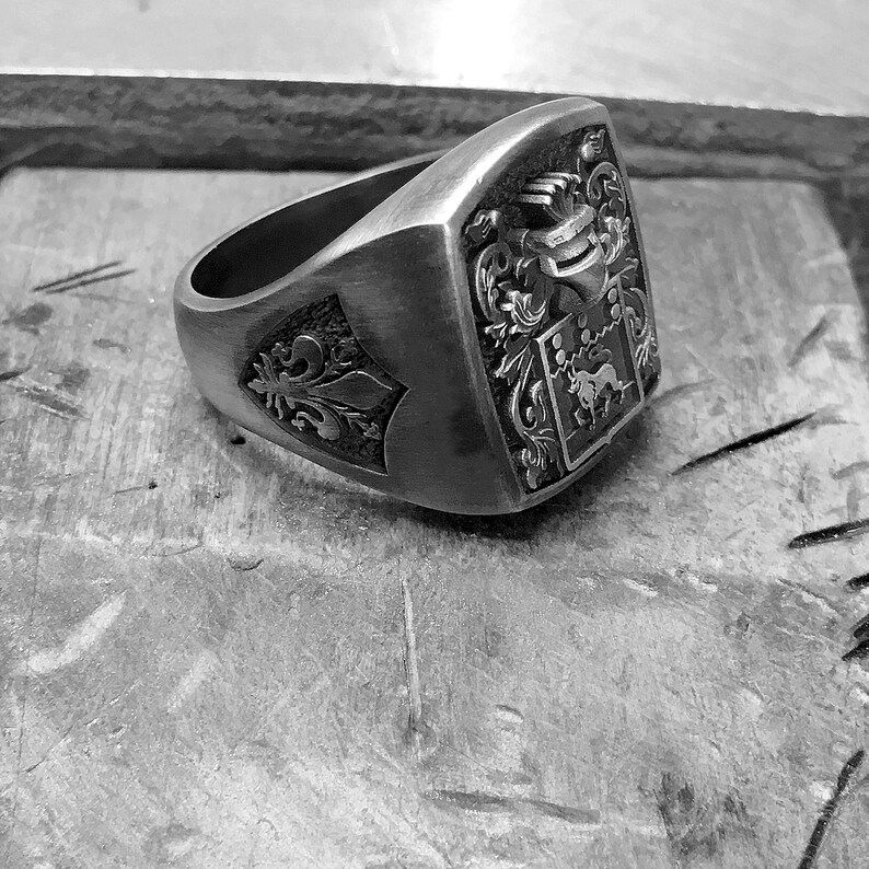 Custom Ring Coat of Arms Ring Family Crest Ring Mens Etsy