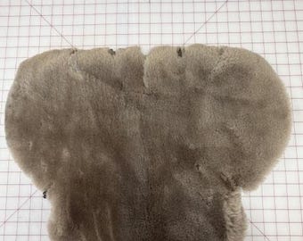 Imperfect JMS BEST Just Merino Sheepskin Saddle Seat Cushion: fits Most Western, Endurance, Treeless style saddles. Save money on this one!