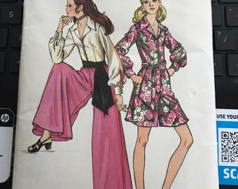 Vintage 70s Butterick 5914 Uncut Lougewear Pattern-Size12 (34-25 1/2-36)