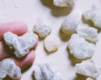 Boswellia Sacra ~ Deep Green Hojari (Frankincense Resin)