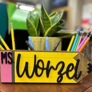 Personalized Pencil Holder & Teacher Name Plate, Gift For Teacher, Teacher Appreciation, Name Sign, Teacher Desk Organizer