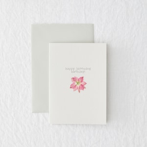 Joyeux anniversaire fleuri - vraie fleur pressée - carte de voeux d'anniversaire minimaliste simple