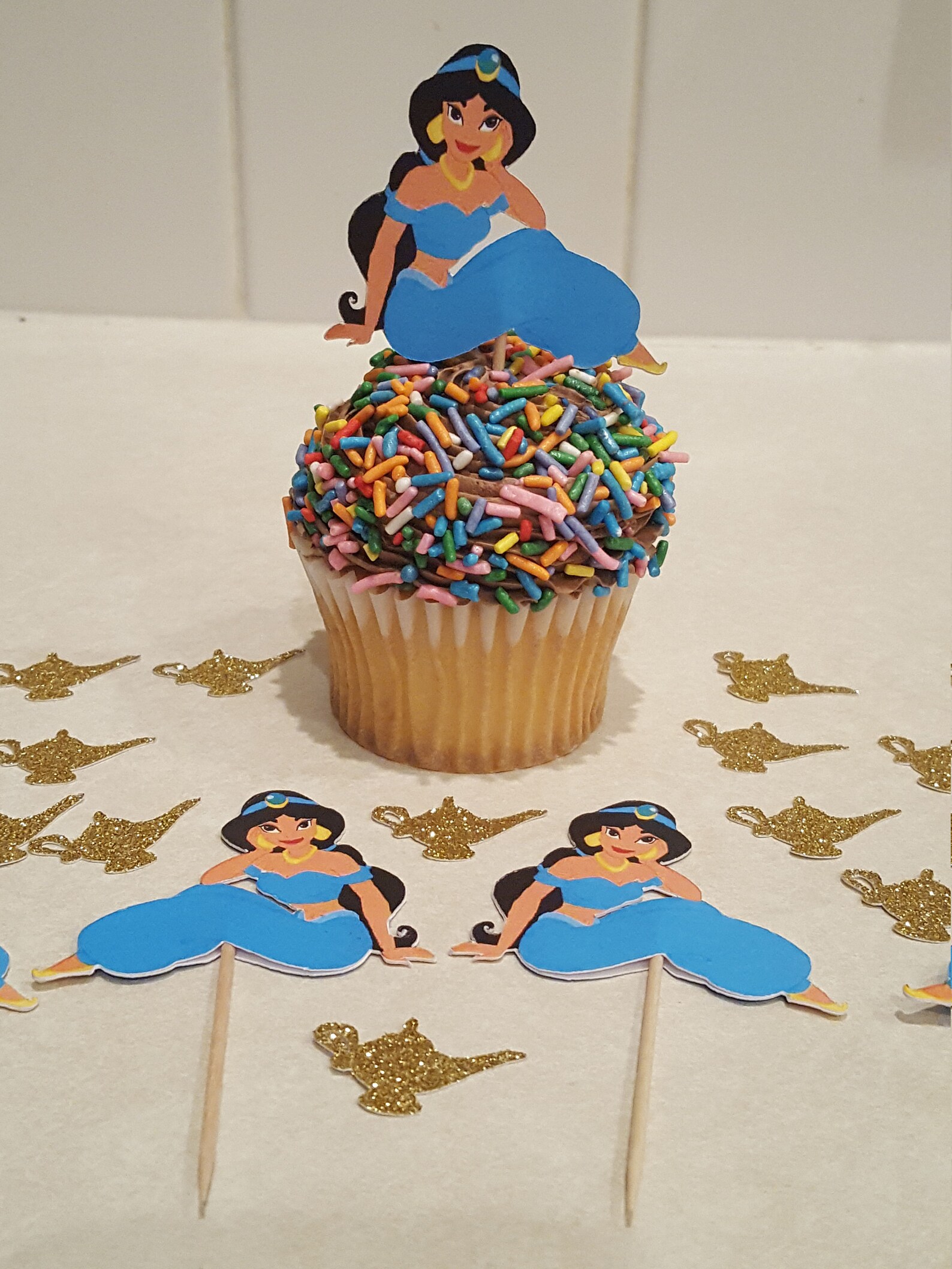 12 Princess Jasmine Cupcake Toppers 100 Lamp Confetti Party Etsy