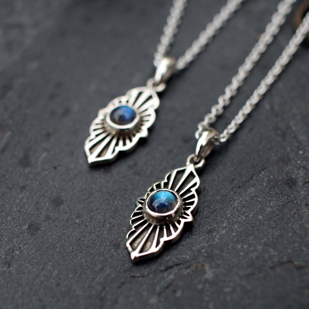 ネックレス・ペンダント LAZY DAWN crystal drop necklace Crystal Labradorite Drop Pendant Necklace – Dawn's Discoveries