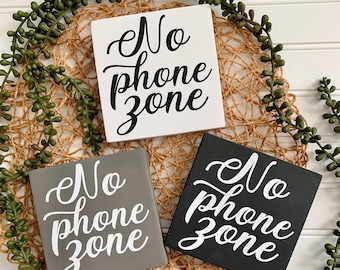 No Phone Zone Sign: Family Time, Kitchen Humor (5x5 inch)