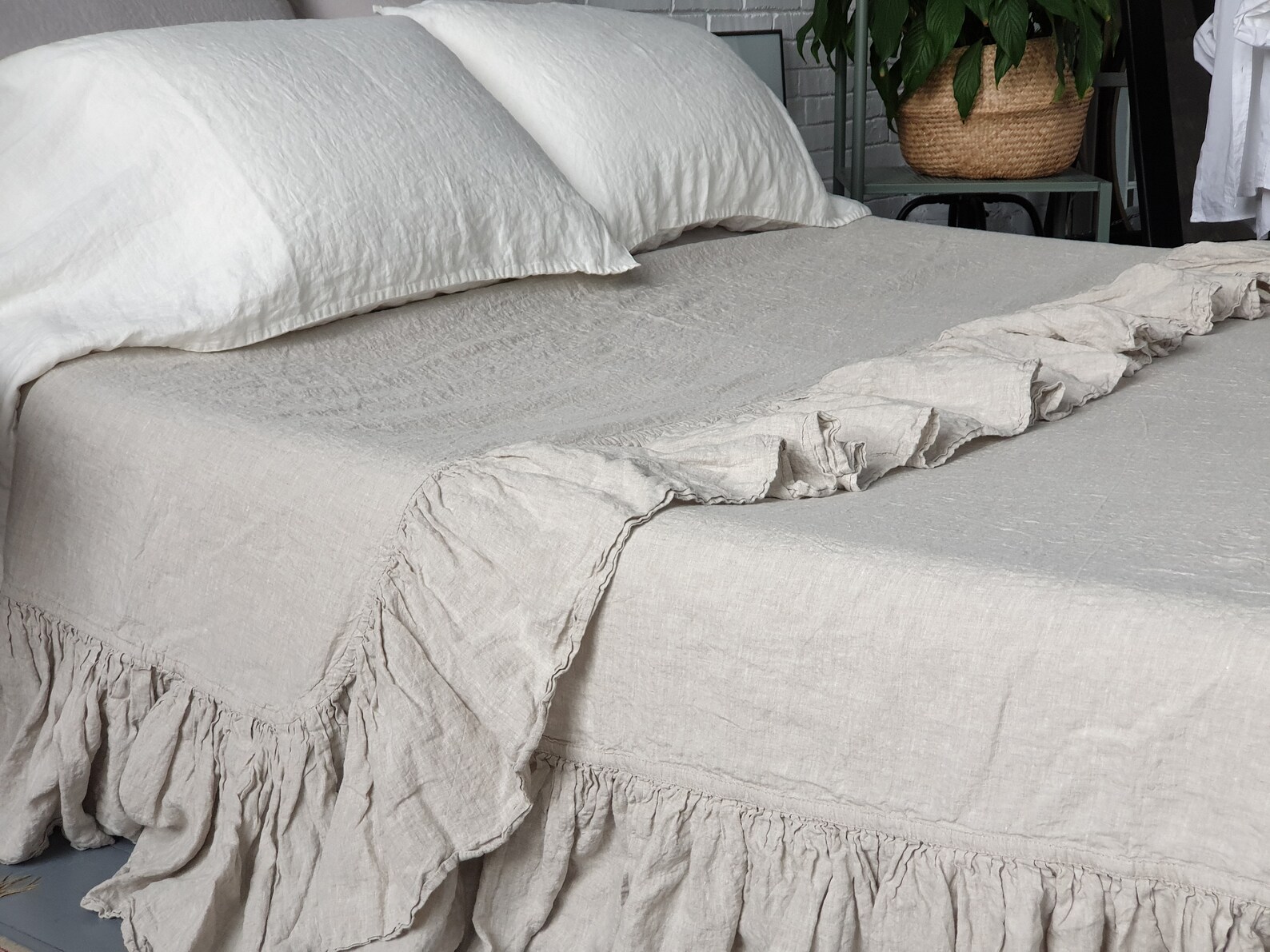 Linen flat sheet with ruffle on 4 sides. Vintafe chabby chic Etsy