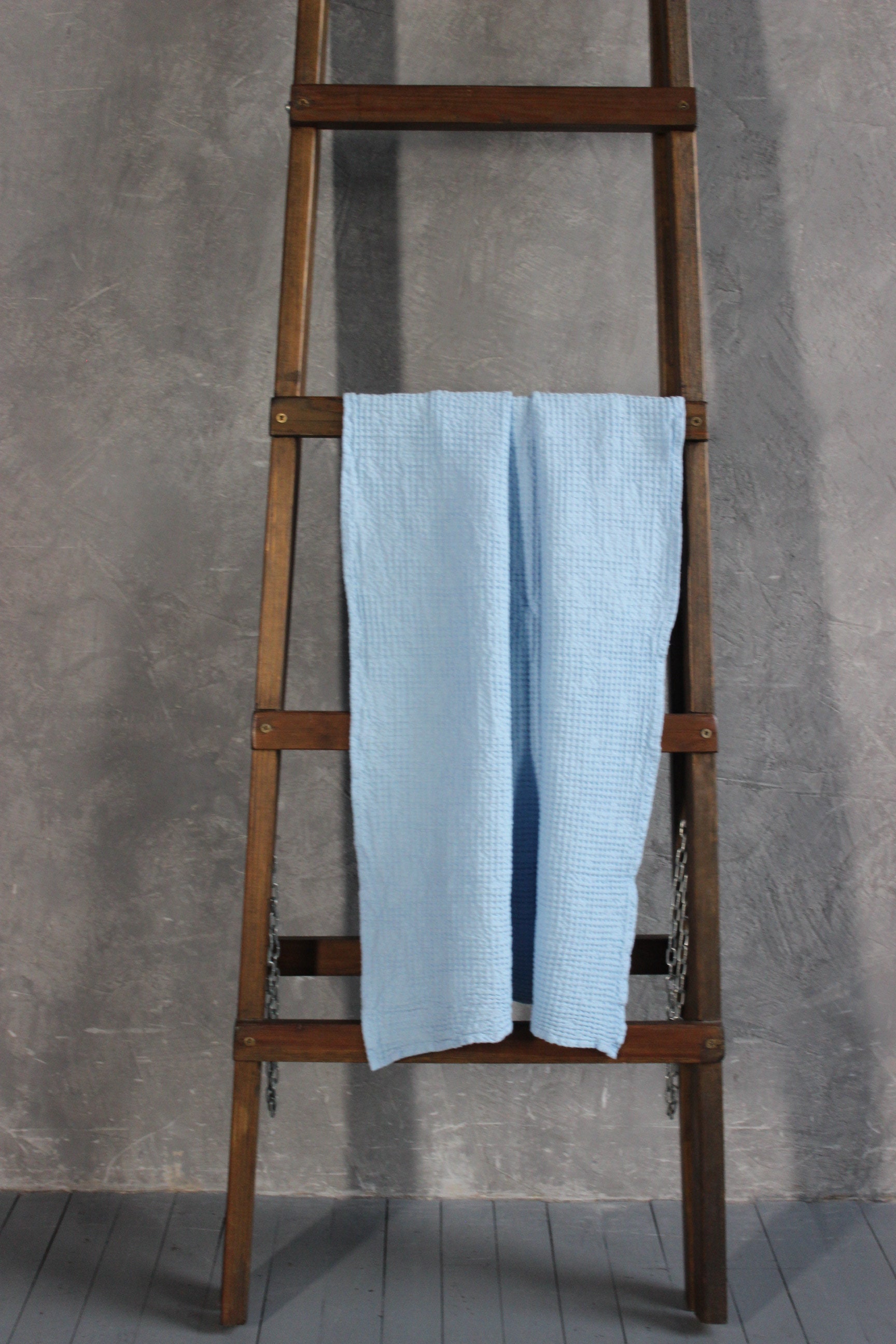 Linen bath towel. Waffle linen towel. Linen towel in blue sky | Etsy