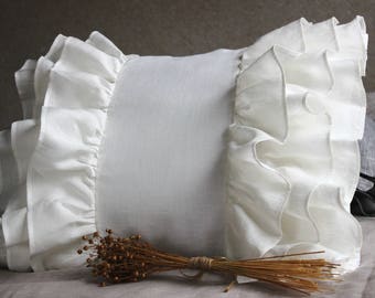 Linen pillowcase. Decorative pillow case. Linen pillow sham. Ruffled pillow cover. Pillowcase with ruffle. Decotative pillow shams. Vintage