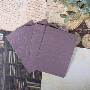 Papier fait main 5 x 7 cm | Papier recyclé |  Scrapbooking | Journalisation du courrier indésirable | Bourgogne | Violet