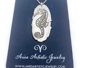 Silver Seahorse Necklace Ocean Jewelry, Seahorse Pendant Beach Lover Necklace, Seahorse Jewelry Beach Pendant, Beach Jewelry Silver