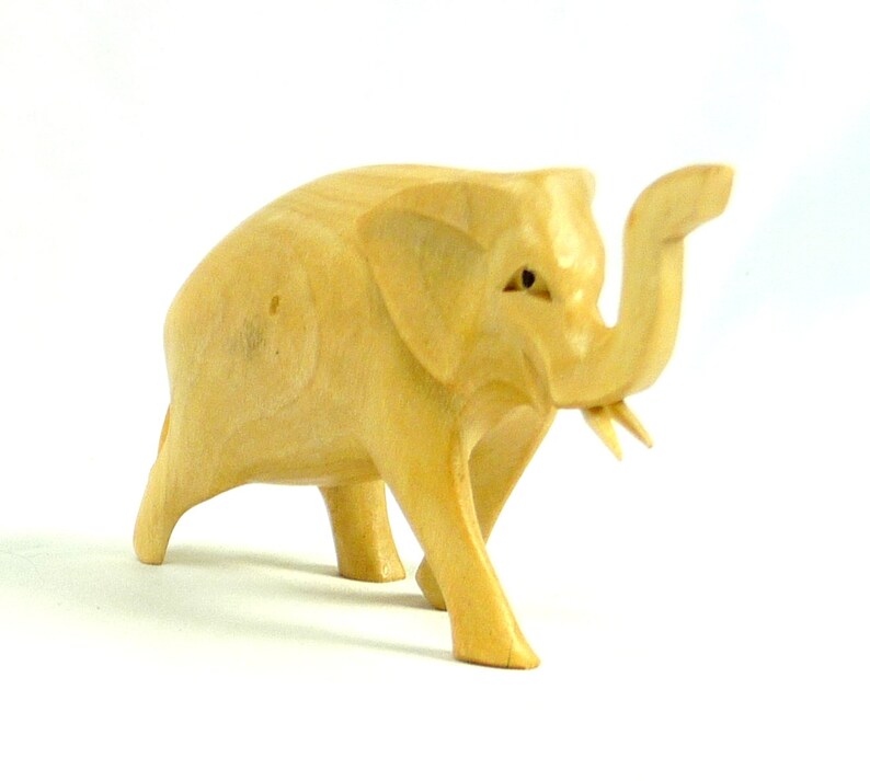 Elefant handgeschnitzt Holzfigur Skulptur 11x8x5 cm Bild 5